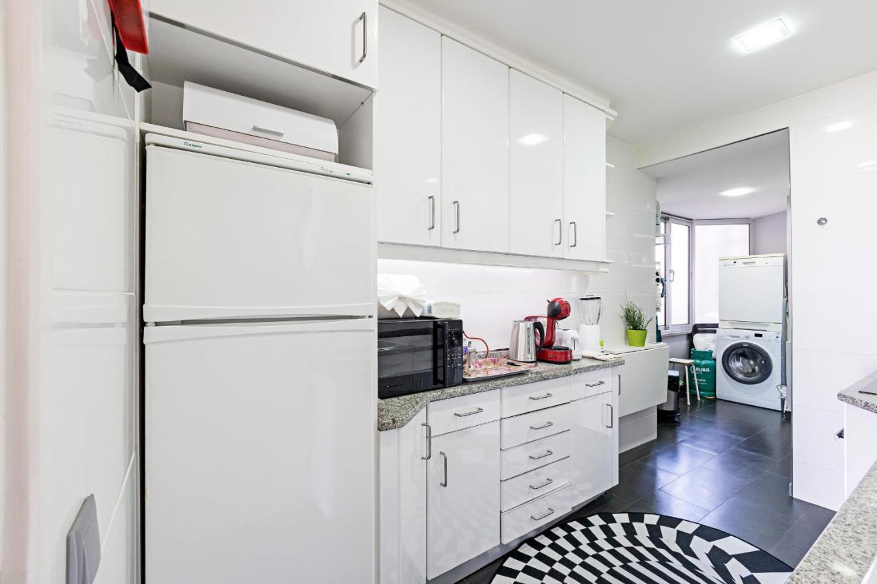 Seaside View 2Br In Povoa By Lovelystay Повуа-де-Варзін Екстер'єр фото